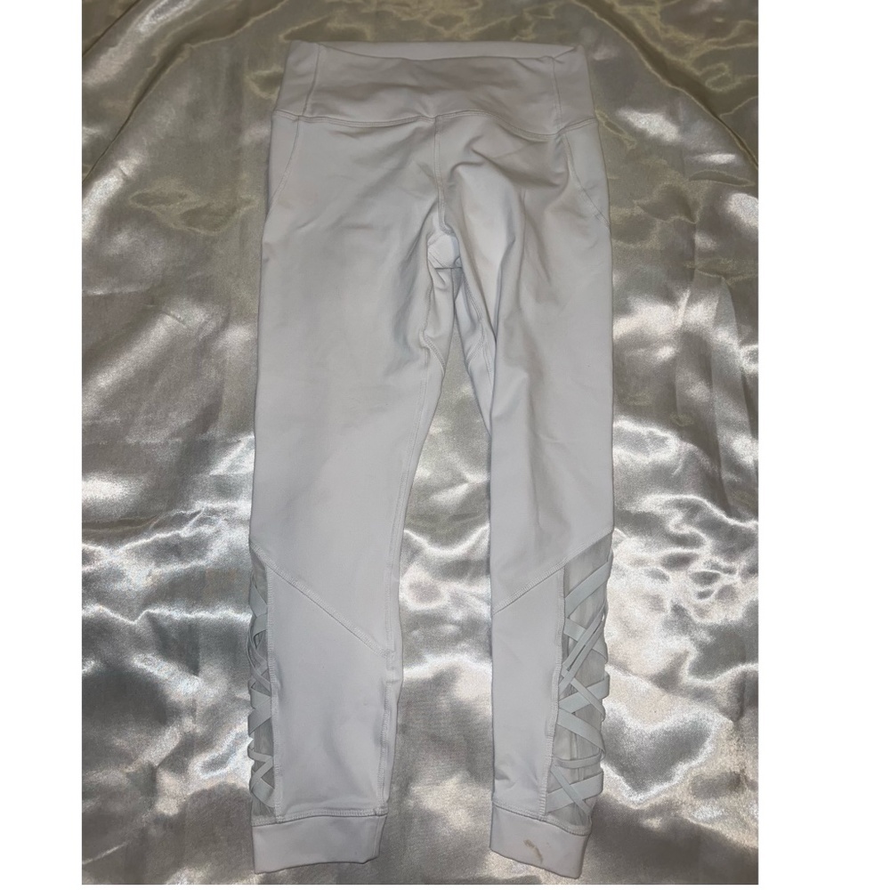 Fabletics Powerhold Leggings